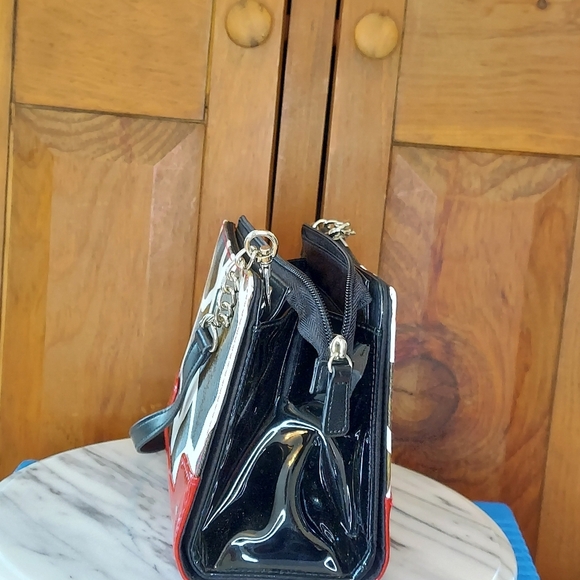 Miche Giraffe Print Clutch with Red Accents - Picture 10 of 11